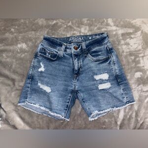 ARIZONA JEAN CO JUNIORS/WOMEN JEAN SHORTS